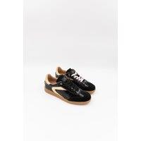 Nova Leather Trainers