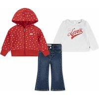 Hoodie, T-Shirt and Jeans Outfit