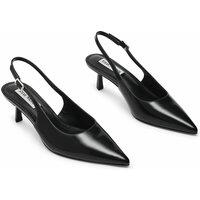 Korra Pointed Slingback Heels in Leather