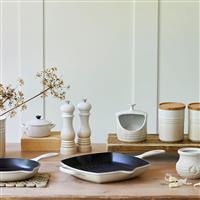 Le Creuset Medium Storage Jar, Meringue