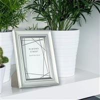 Almond Street Holt Photo Frame, 6" x 4"