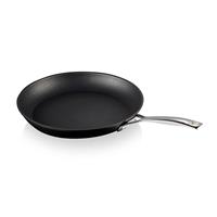 Le Creuset Toughened Non-stick Shallow Frying Pan, 30cm