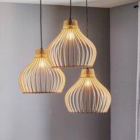 TEMAR LIGHTING Barrel pendant light with wooden shades, 3-bulb, round