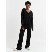Chinti & Parker Wool Rich Wide Leg Relaxed Joggers with Cashmere Black