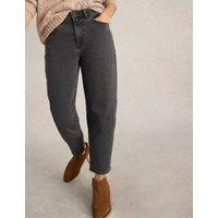 Mid Rise Straight Leg Tapered Jeans