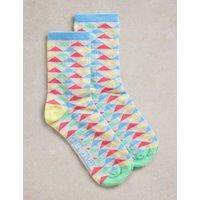 Cotton Rich Geometric Ankle High Socks