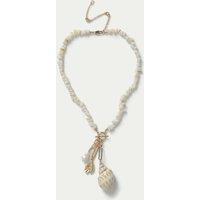 Chipping Shell Charm Necklace