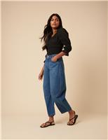 Mid Rise Horseshoe Fit Jeans