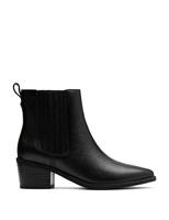 Leather Pointed Chelsea Boots