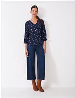 Daisy Print V-Neck Tie Detail Blouse