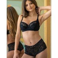 Pour Moi Mixology Lace Shorts Black