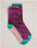 Cotton Rich Geometric Ankle High Socks