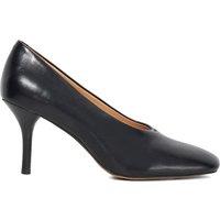 Leather Round Toe Court Shoes