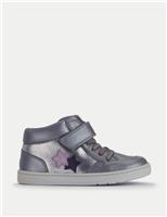 Kids Leather Star Trainers (6 Small - 2 Large)