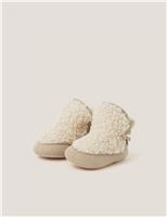 Baby Borg Booties (0-12 Mths)