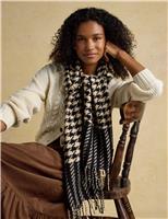 Houndstooth Fringed Scarf