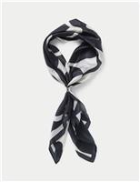 Black and White Ripple Scarf