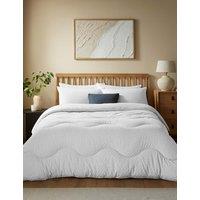 Night Lark Tufted Dots 4.5 Tog Coverless Duvet Set White