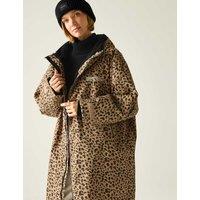 Regatta Waterproof Leopard Hooded Changing Robe Tan