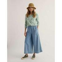 Seasalt Cornwall Cotton Blend Floral V-Neck Blouse Green Mix