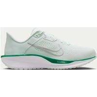 Nike Quest 6 Running Trainers Light Green