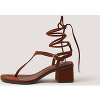 Monsoon Block Heel Toe Post Tie Sandals Chocolate