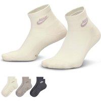 Nike 3 Pack Cotton Rich Ankle High Socks Cream Mix