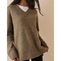 Nobody's Child V-Neck Longline Jumper with Wool Brown