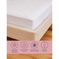 Supremely Washable Mattress Protector