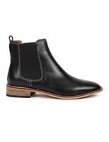 Side Panel Chelsea Boot