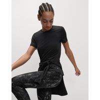 Scoop Neck Fitted T-Shirt