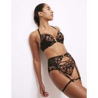 Vera Lace Suspender