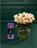 Blush Rose Bouquet with Chocolate Florentines