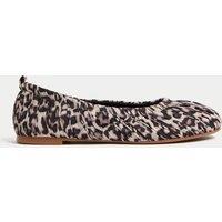Leopard Print Slip On Flat Ballet Pumps