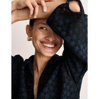 Geo Lace Popover Top