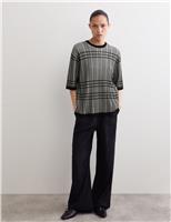 Checked Crew Neck Knitted Top