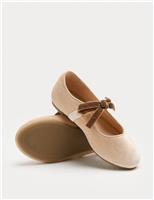 Velvet Bow Ballet Pumps (4 Small - 2 Large)