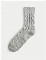 Cable Knit Ankle High Socks