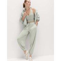 Goodmove Lightweight Super Soft Cuffed Parachute Joggers Soft Green
