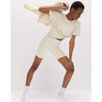 Goodmove Essential High Waisted Fitted Shorts Vanilla