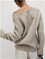 Cloud-Yarn Ribbed V-Neck Jumper