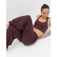 Goodmove Relaxed High Waisted Joggers Mulberry