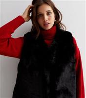 Women's Black Faux Fur Gilet Gini London New Look