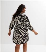 Curves Off White Abstract V Neck Mini Smock Dress New Look