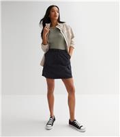 Women's Petite Black Parachute Cargo Mini Skirt New Look