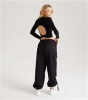 Women's Black Ribbed Knit Cut Out Crop Jumper Urban Bliss New Look