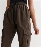 Women's Olive Cuffed Parachute Cargo Trousers Urban Bliss New Look