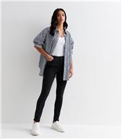 Women's Petite Washed Black Mid Rise Amie Skinny Jeans New Look
