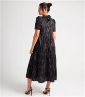 Women's Black Tie Dye Tiered Midi Smock Dress Urban Bliss New Look