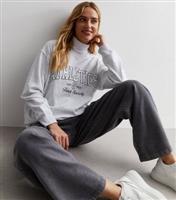 Women's Pale Grey Athletics Logo Oversized Sweatshirt New Look